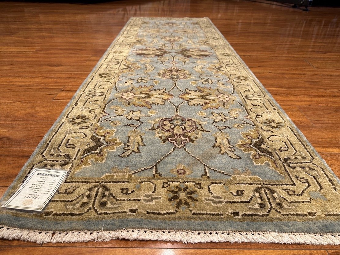 2'6"x7'8" Oushak, Classic