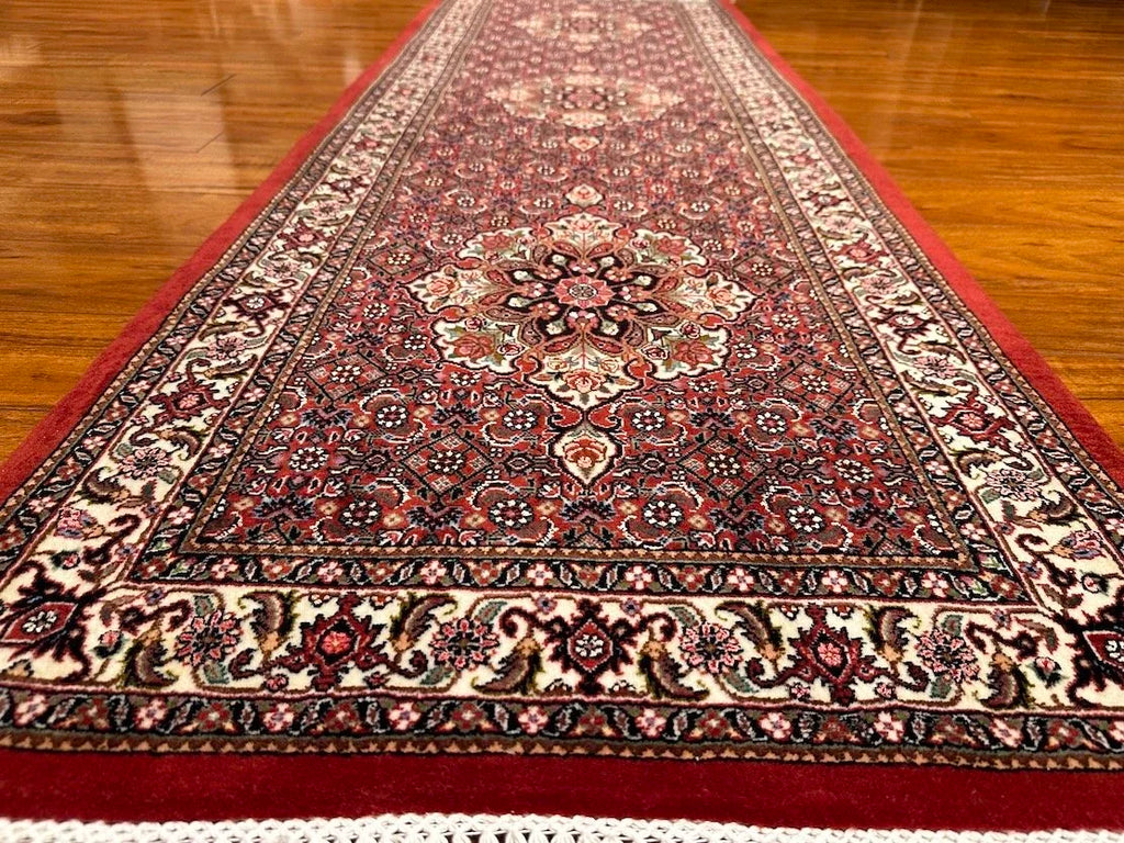 2'5"x7'5" Bijar, Classic