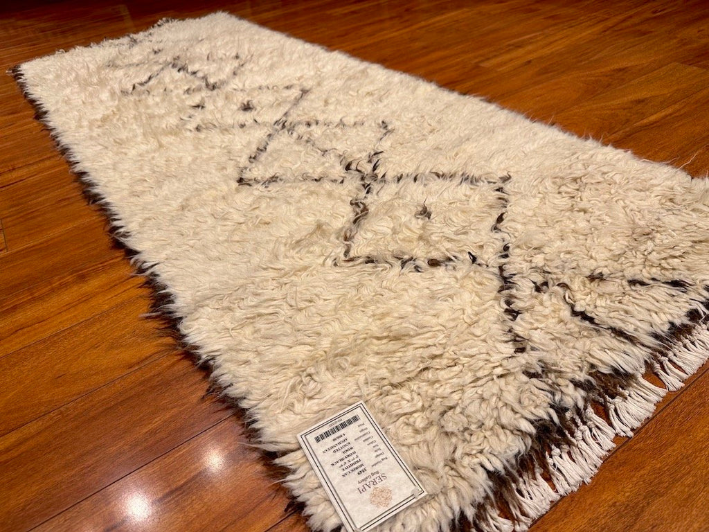 2'7"x6'9" Moroccan, Tribal