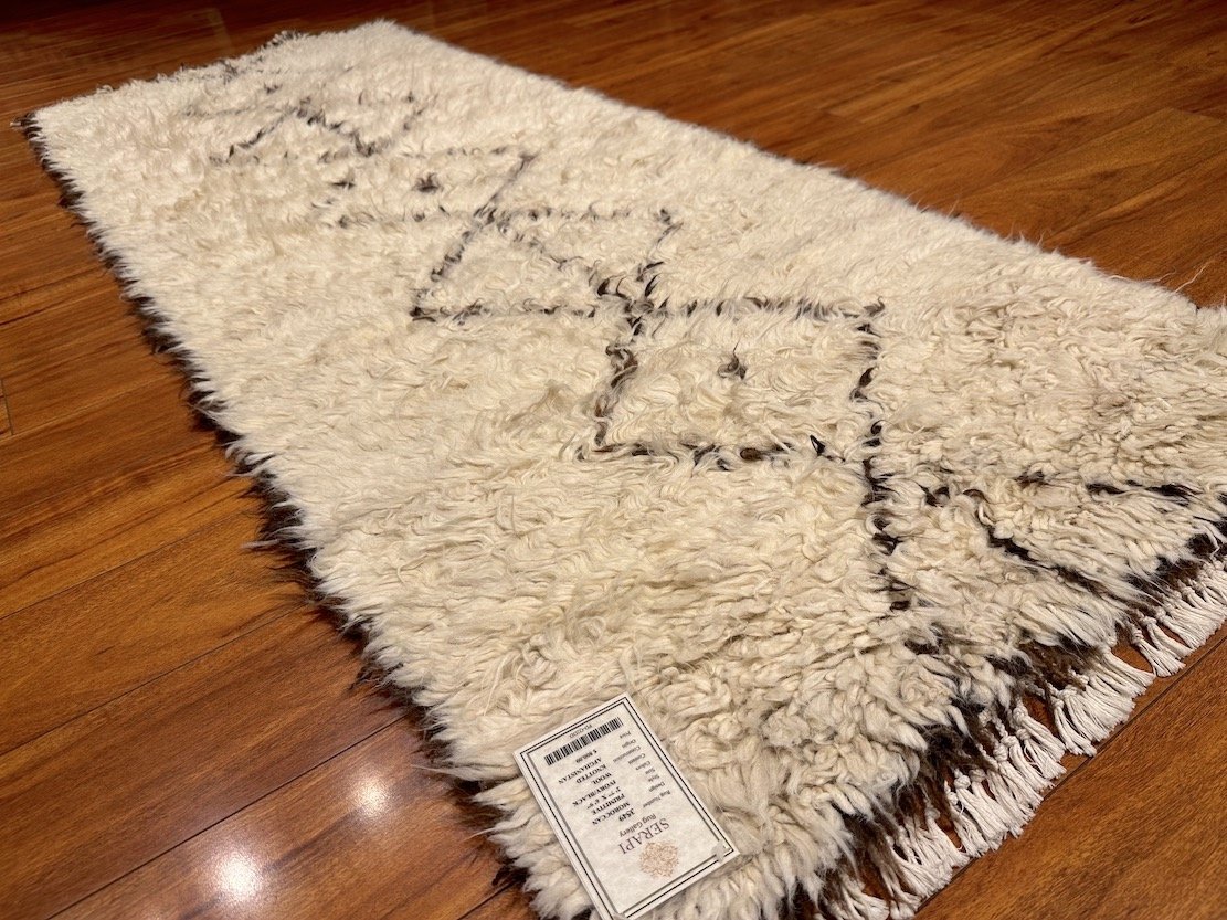 2'7"x6'9" Moroccan, Tribal