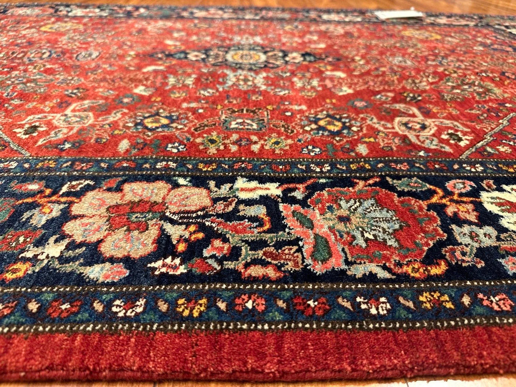 4'1"x6'2" Bijar, Classic