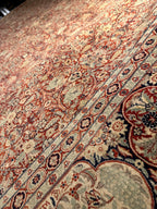 7'10"x9'10" Isfahan, Classic