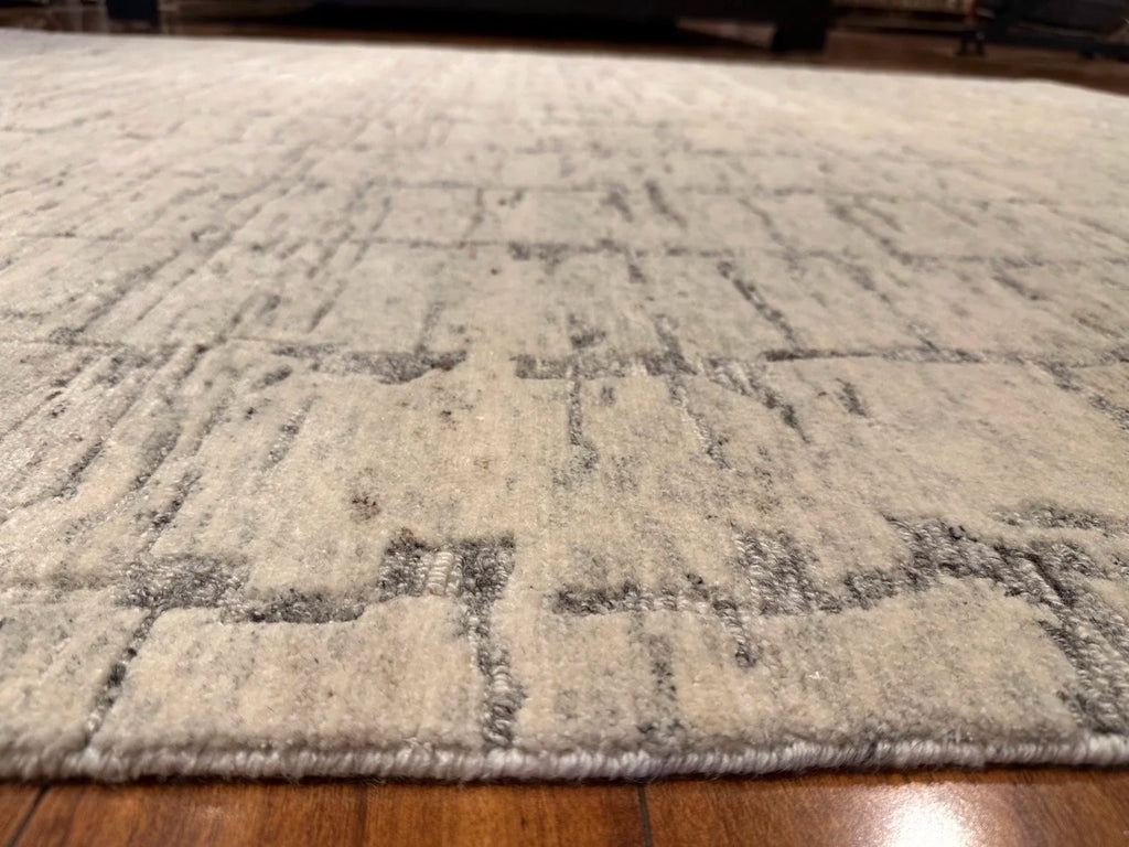 8'x10' Baha, Modern