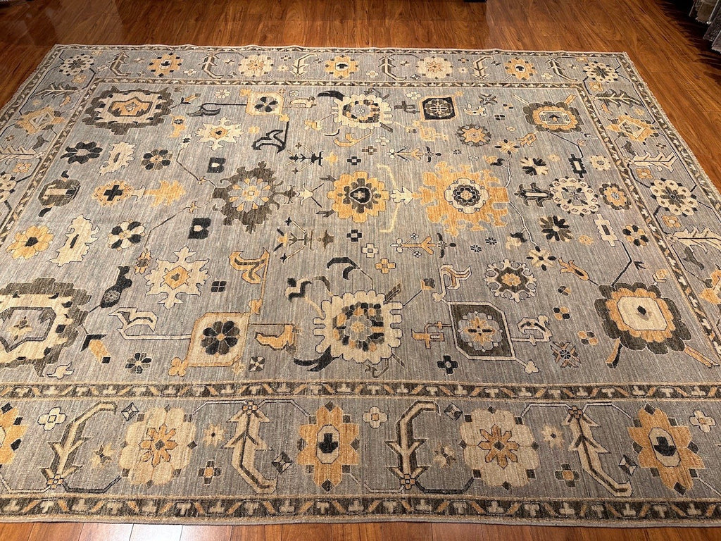 9'2"x11'9" Oushak, Tribal