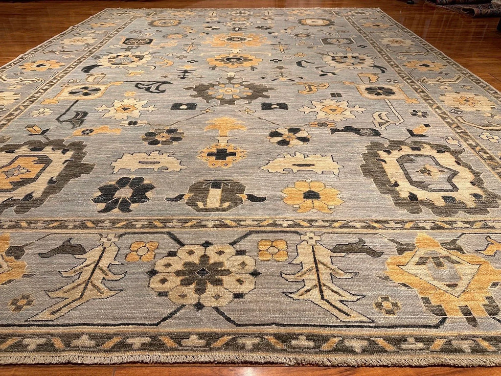 9'2"x11'9" Oushak, Tribal