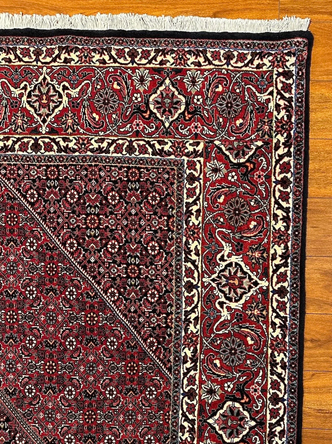 8'4"x11'2" Bijar, Classic