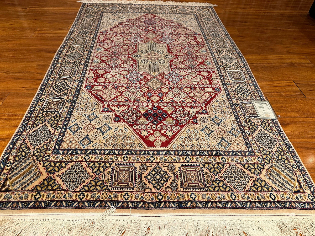 3'6"x5'9" Naein, Classic