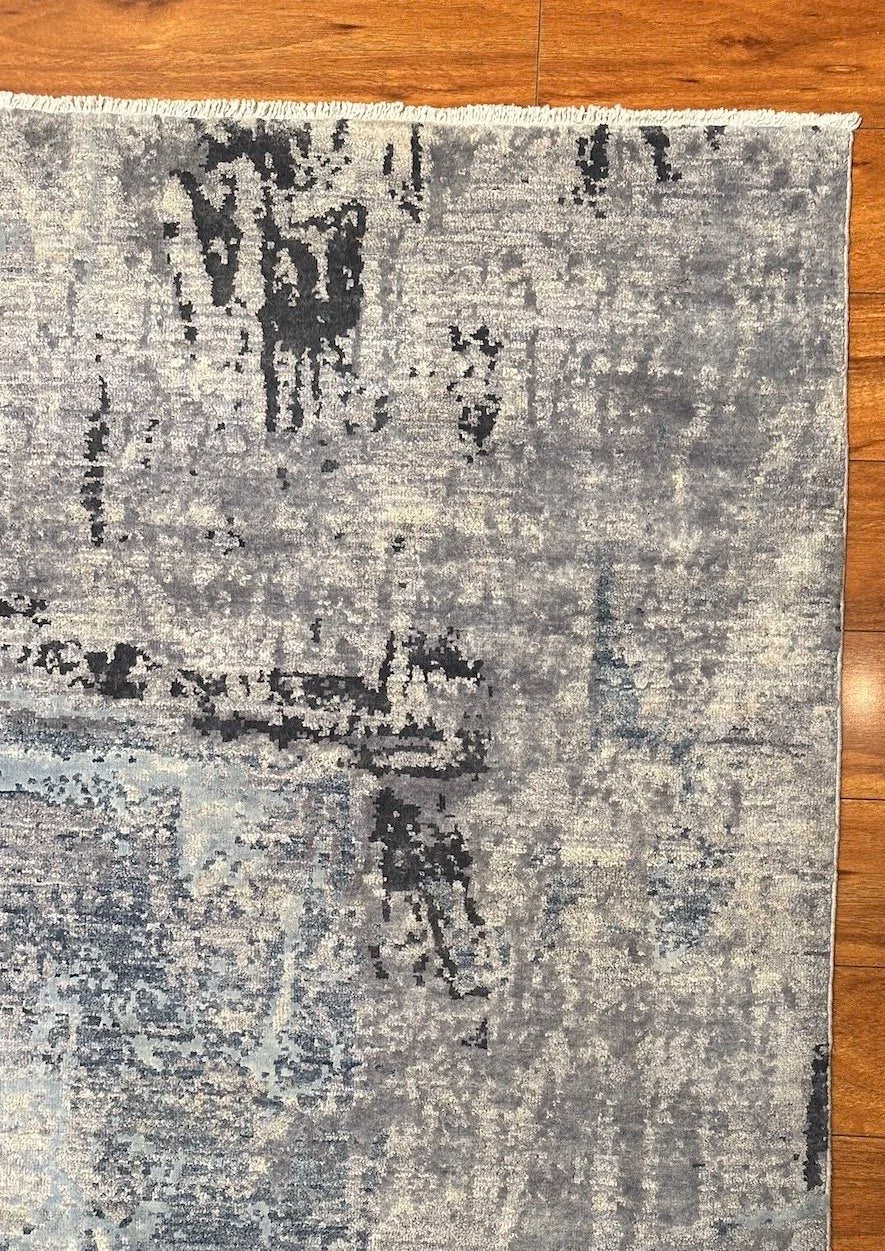 8'8"x11'9" Roya, Modern