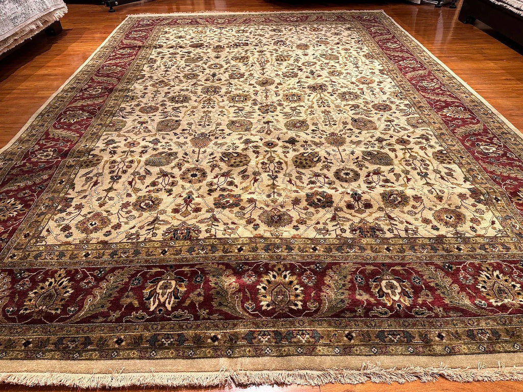 9'10"x13'11" Tabriz