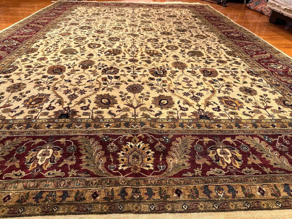 9'10"x13'11" Tabriz