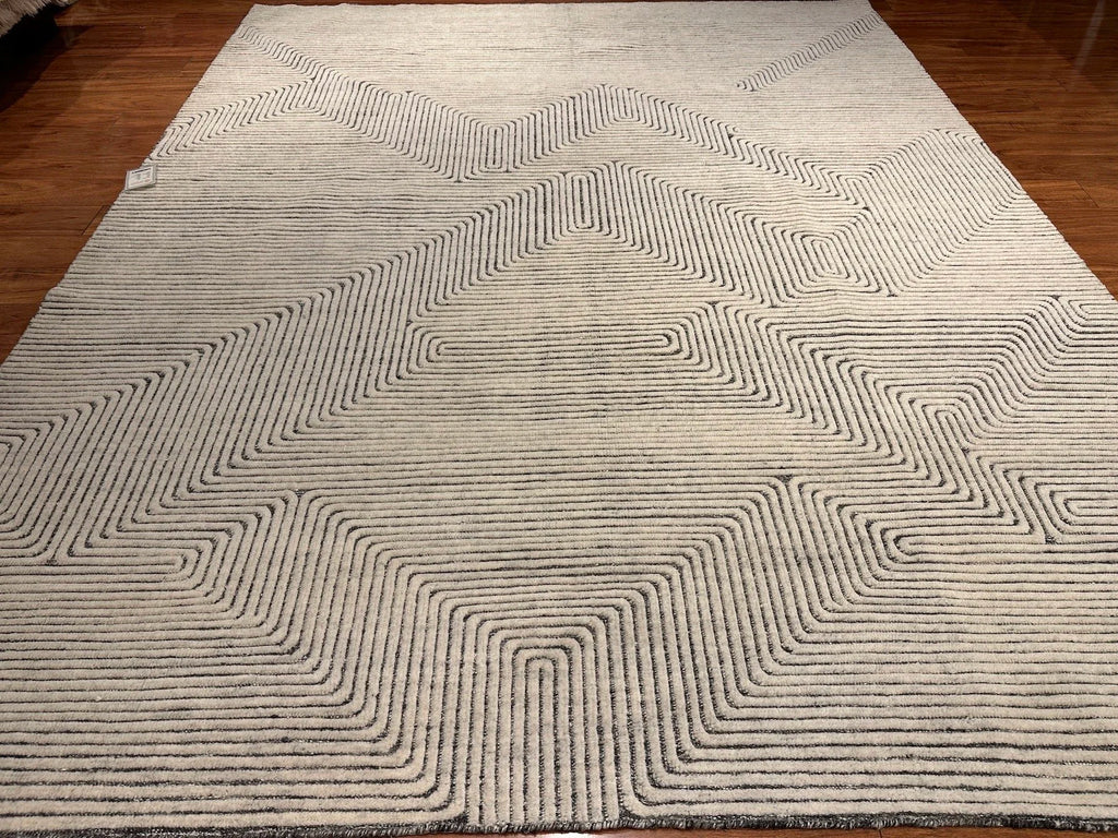8'x10' Kai, Modern