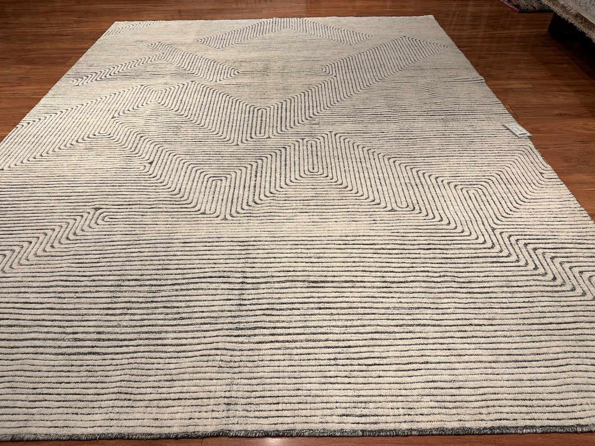 8'x10' Kai, Modern