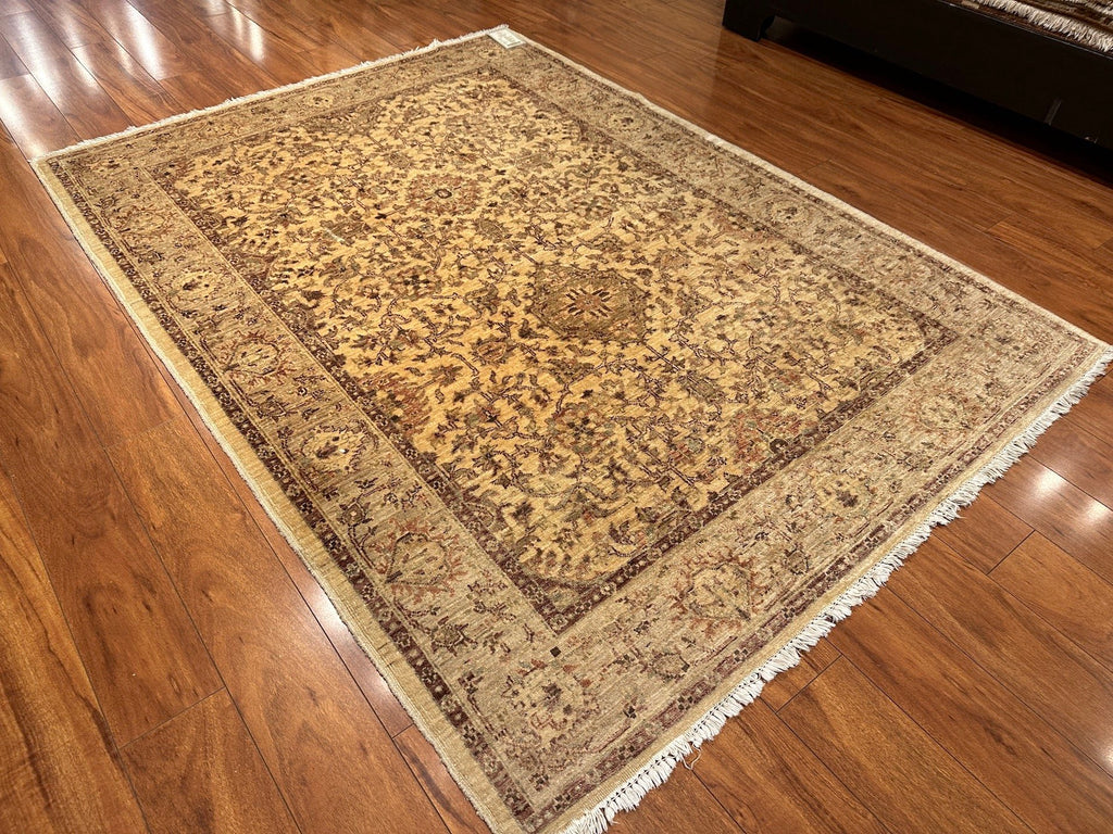 4'6"x6'6" Sultanabad, Classic