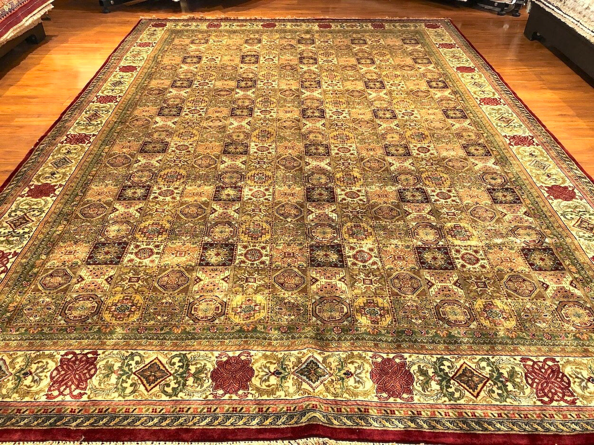 9'11"X13'11" Bakhtiari, Classic