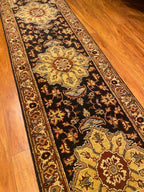 2'7"x9'11" Bergama, Tribal