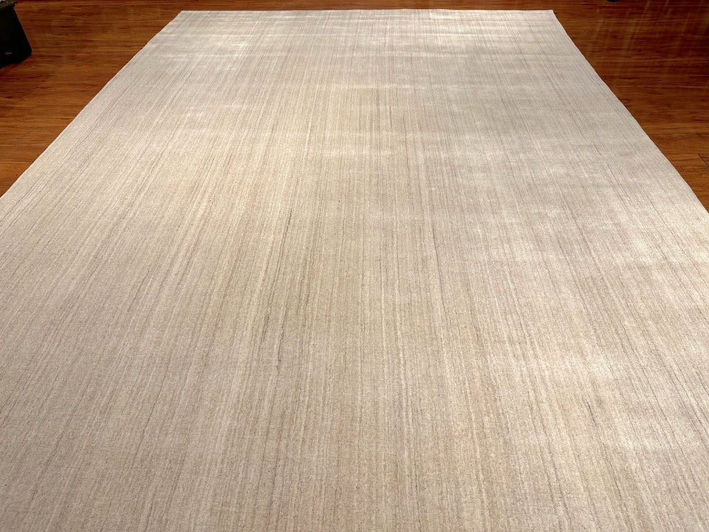 9'x12' Kavir, Modern