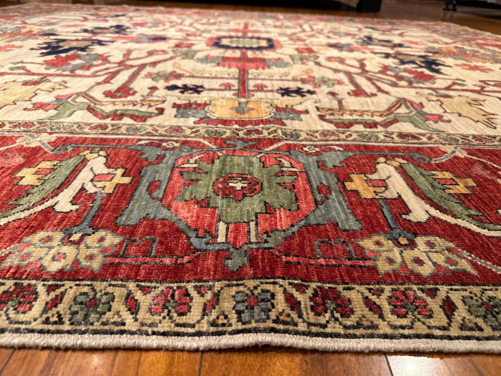 9'x10' Serapi, Tribal