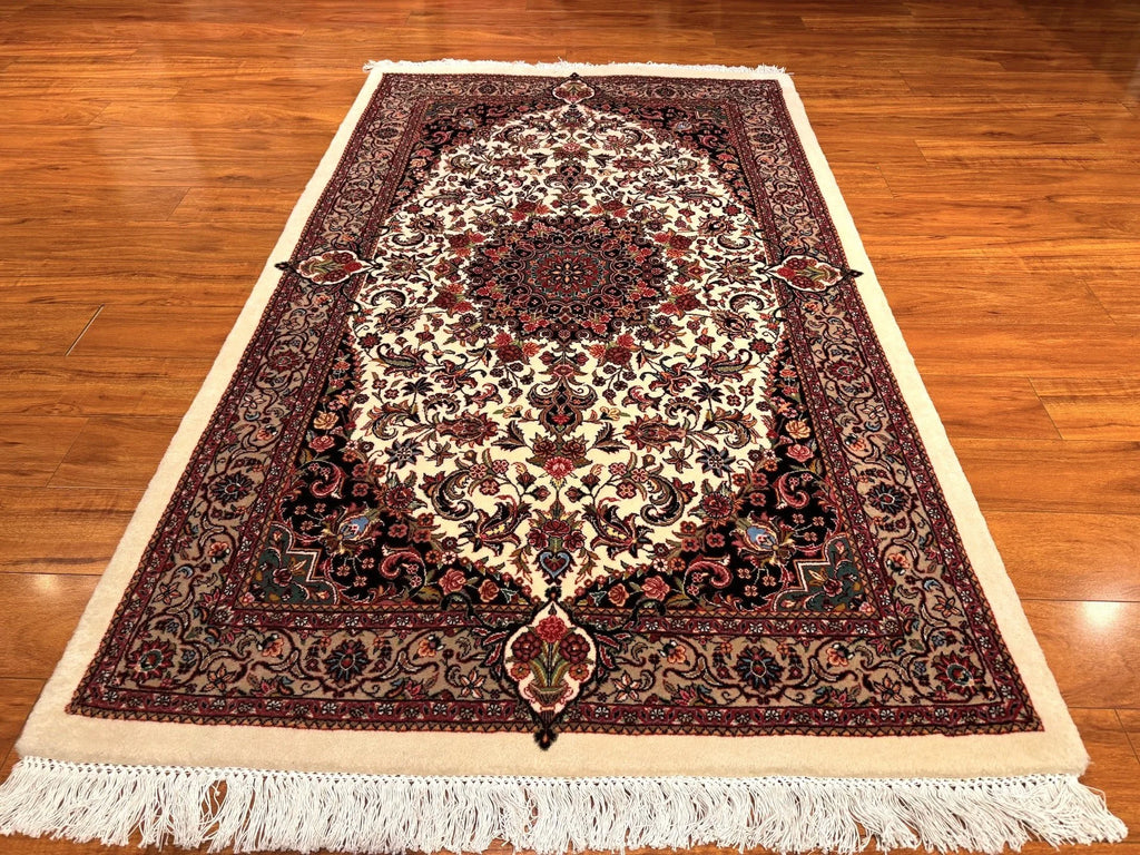 3'9"x6'2" Bijar, Classic