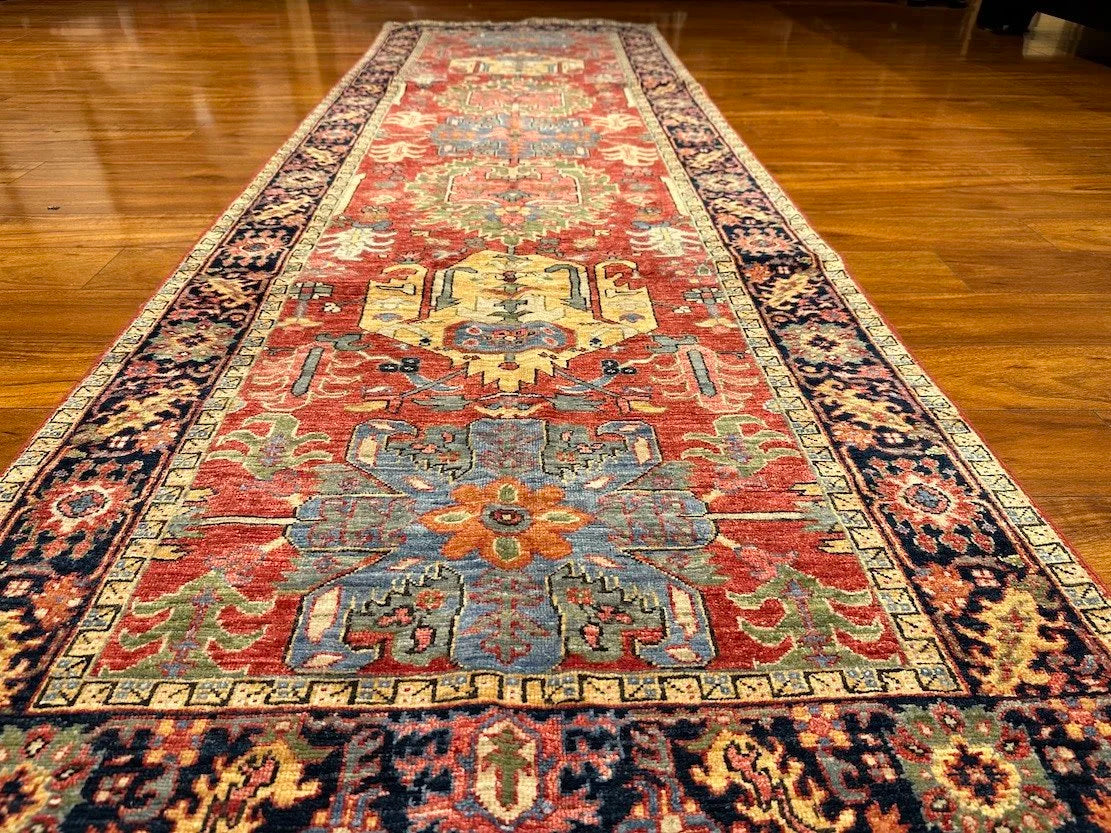 3'2"x9'10" Heriz, Tribal