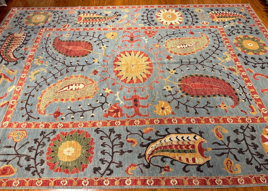 9'11"x14'3" Suzani, Classic