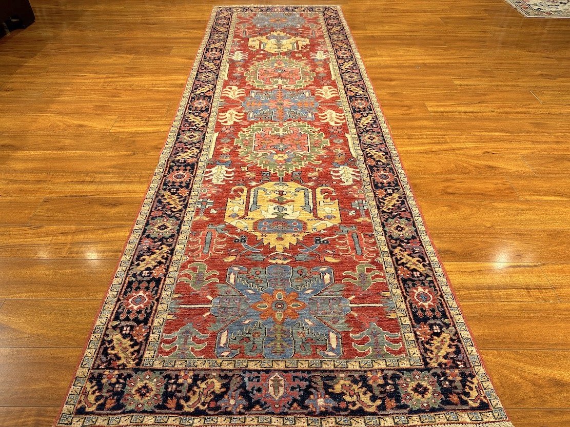 3'2"x9'10" Heriz, Tribal