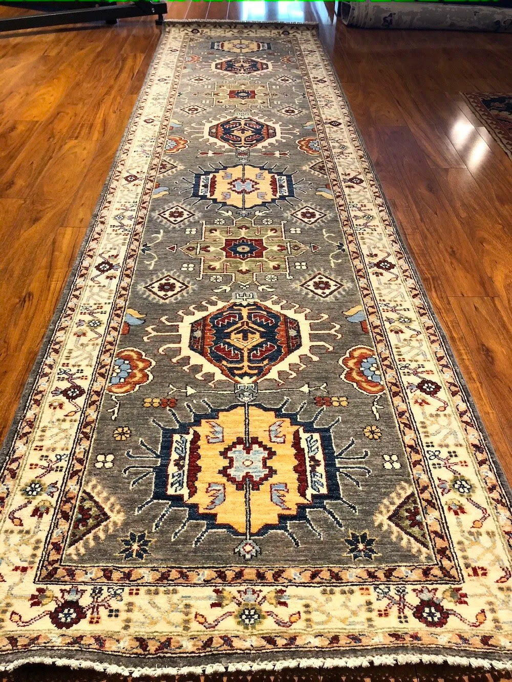 3'x12' Serapi, Tribal