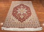 4'10"x6'9" Tabriz, Classic
