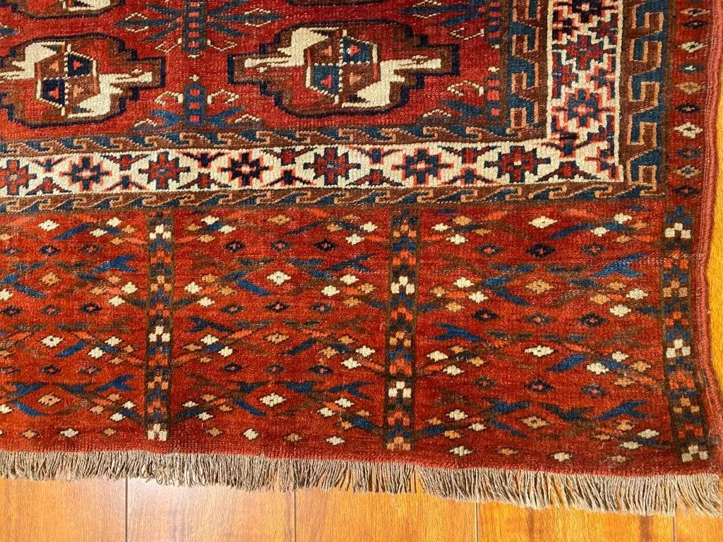 2'5"x4'3" Yomud, Antique