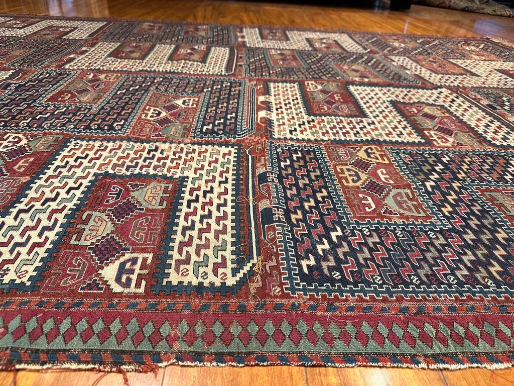 6'7"x9' Dragon Verneh Sileh, Antique