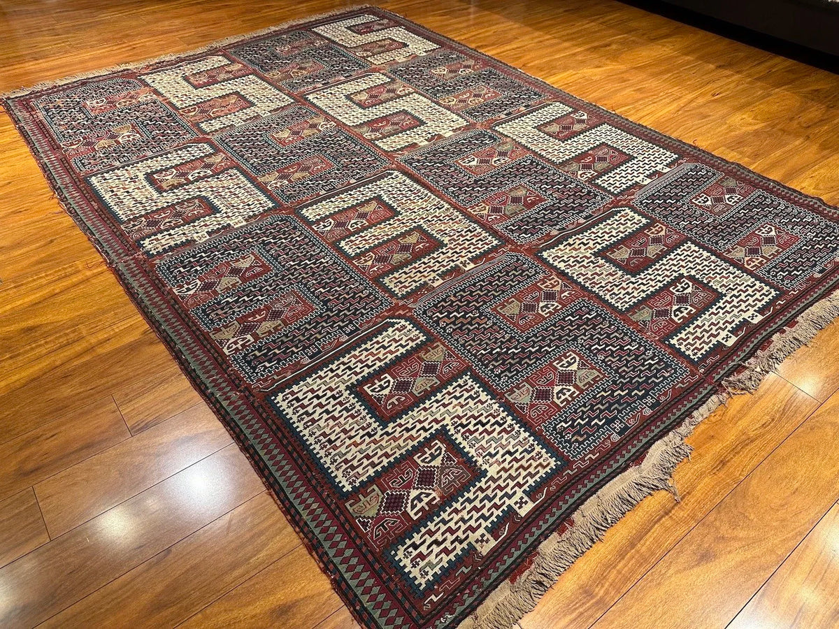 6'7"x9' Dragon Verneh Sileh, Antique