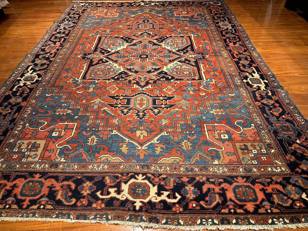 8'5"x11'4" Heriz, Antique