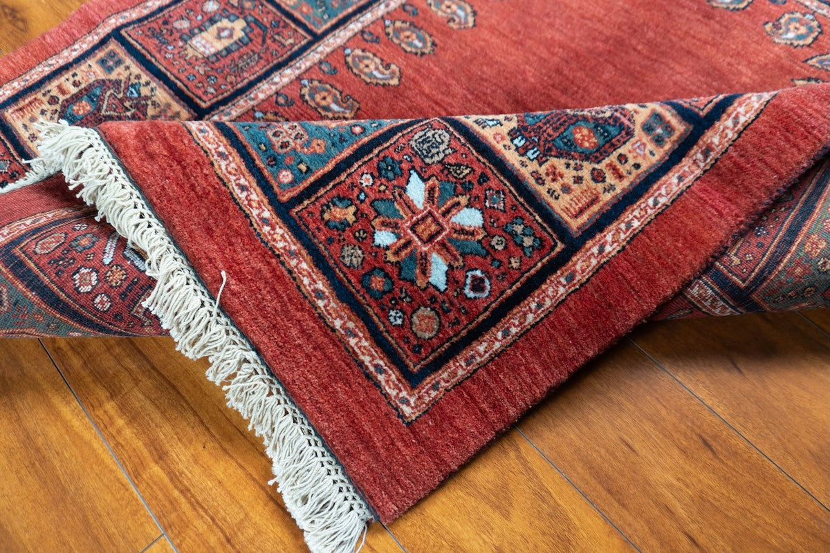 3'9"x4'7" Qashqaii, Tribal