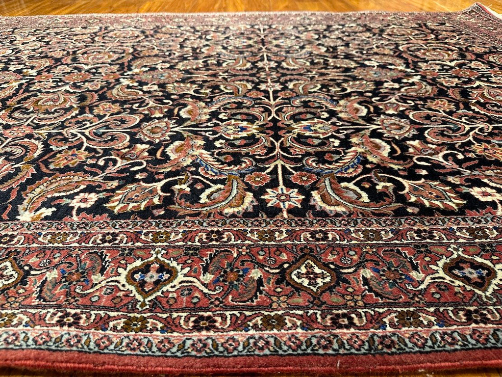 5'7"x7'10" Bijar, Classic