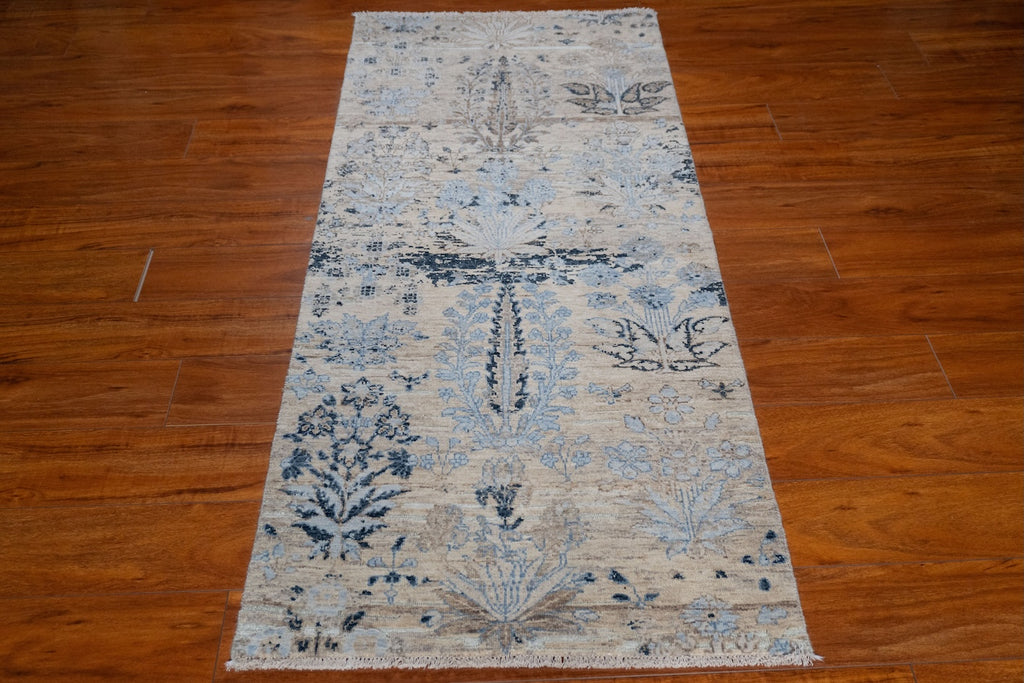 2'4"x5'7" Eram, Runner