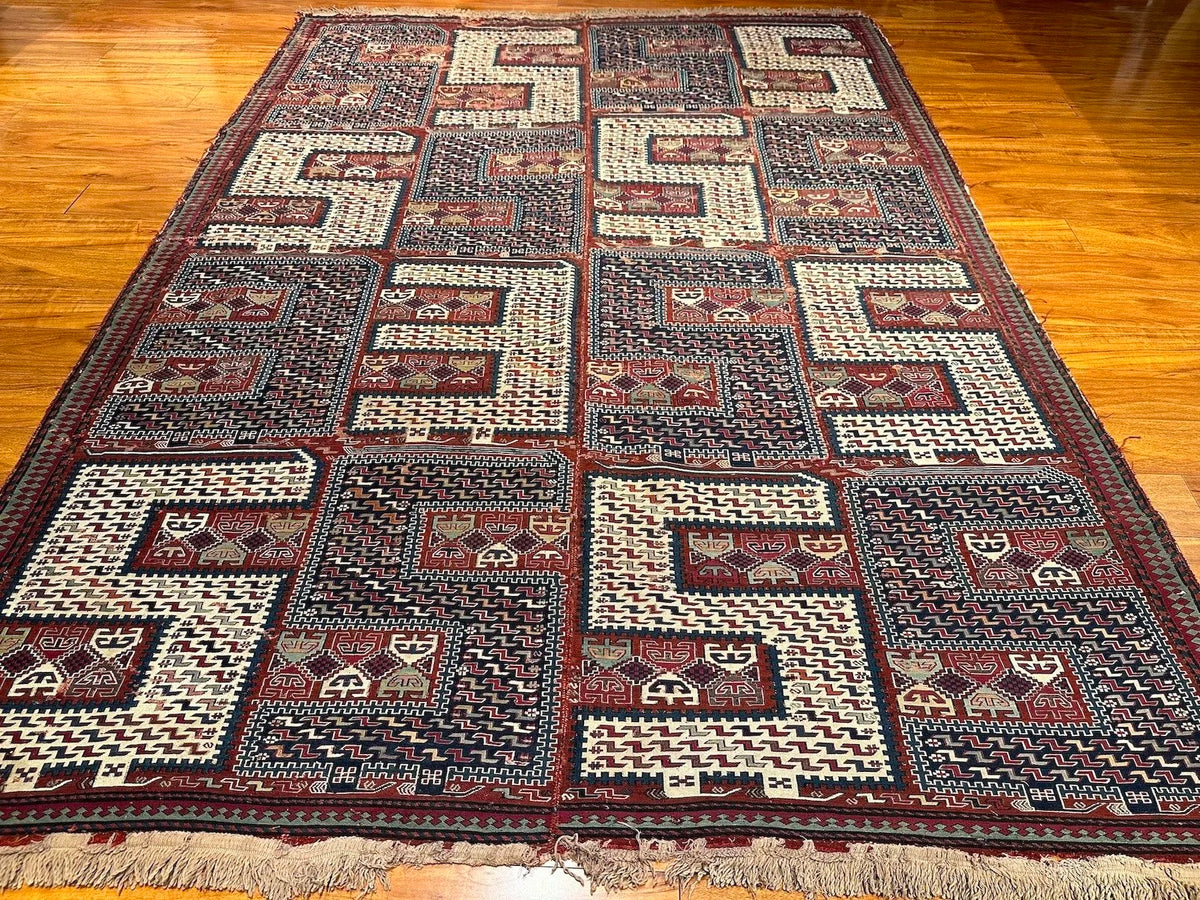 6'7"x9' Dragon Verneh Sileh, Antique