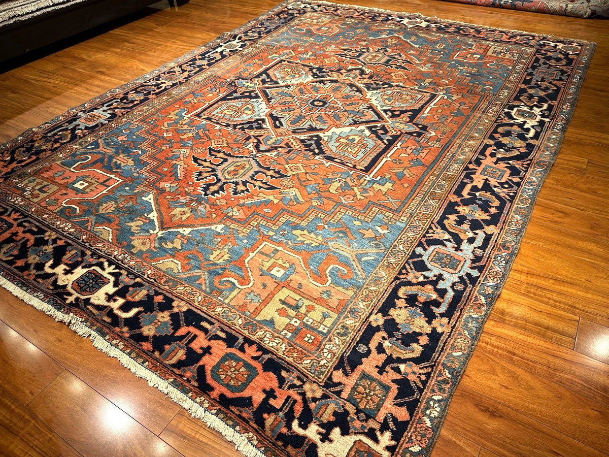 8'5"x11'4" Heriz, Antique