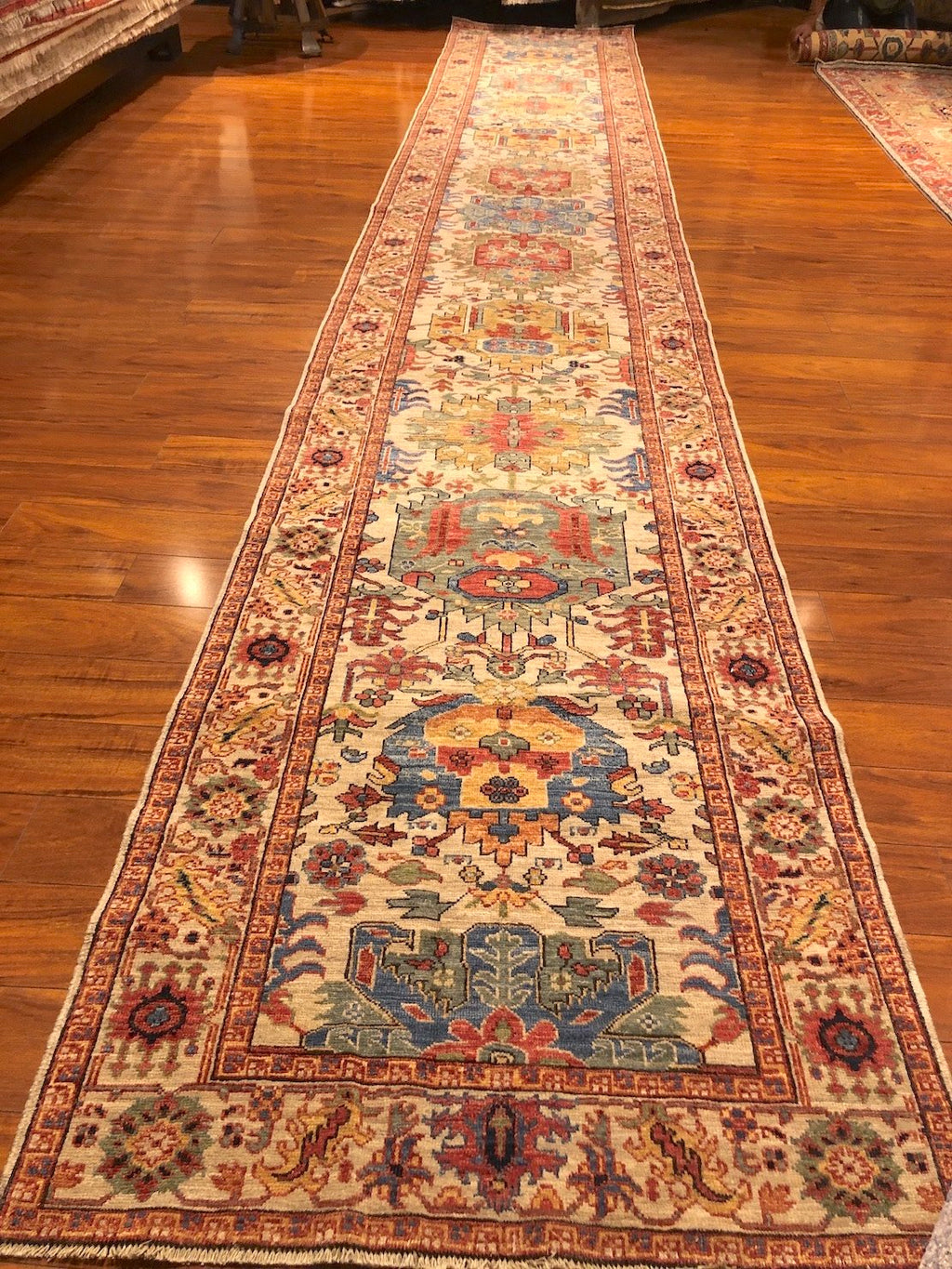 3'3"x20'1" Heriz, Tribal