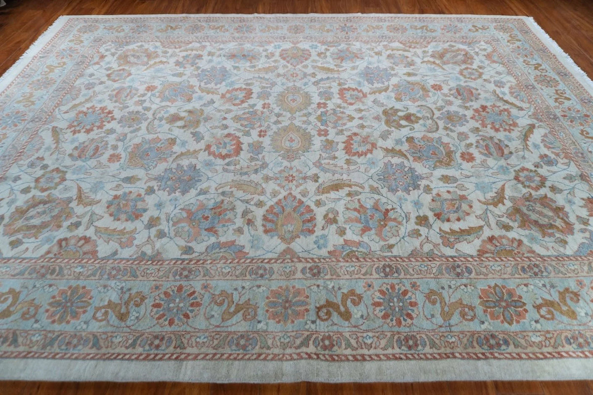 8'11"x11'9" Sultanabad, Classic