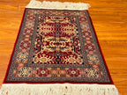 1'10 X 2' 9" Hereke, Classic