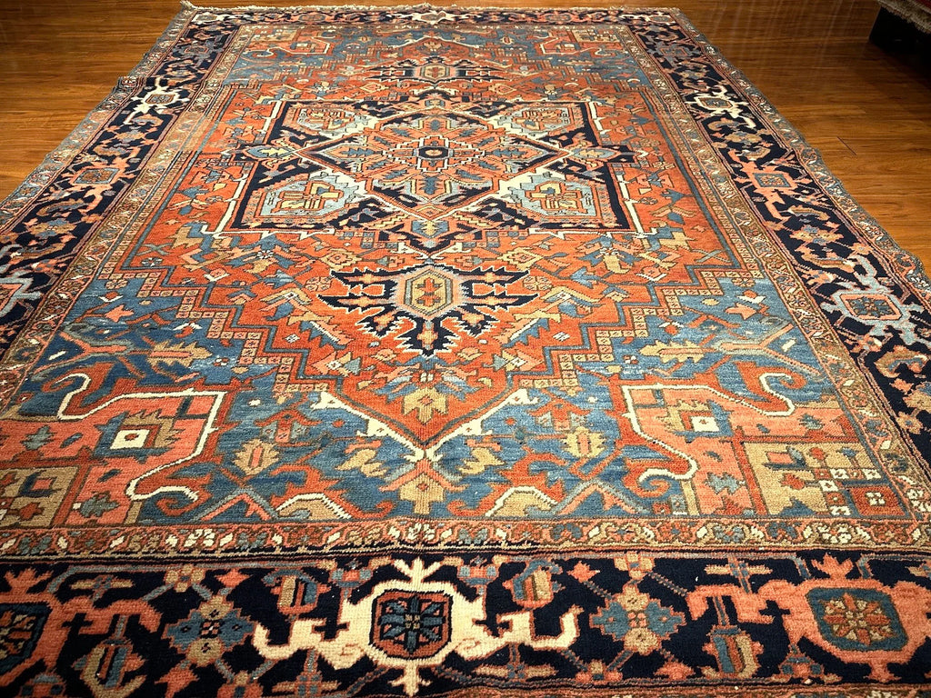 8'5"x11'4" Heriz, Antique