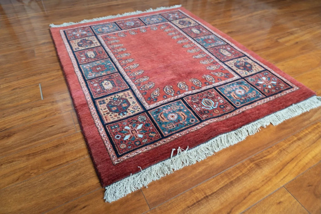 3'9"x4'7" Qashqaii, Tribal