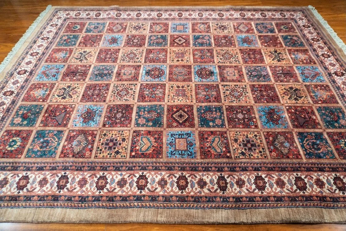 7'x9'7" Qashqaii, Tribal