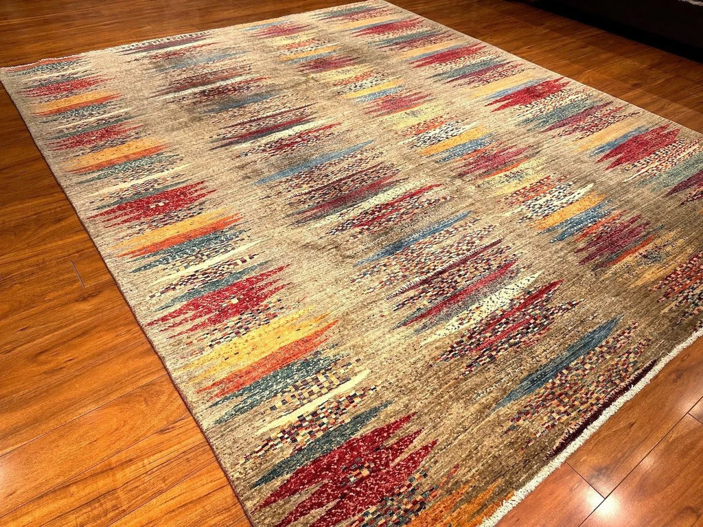 8'2"x9'9" Luri, Modern