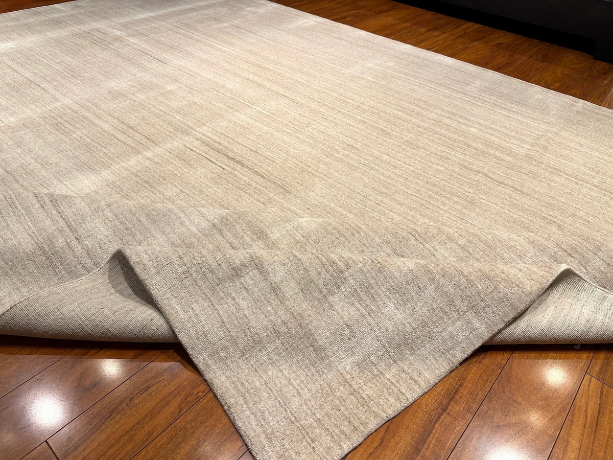 9'x12' Kavir, Modern