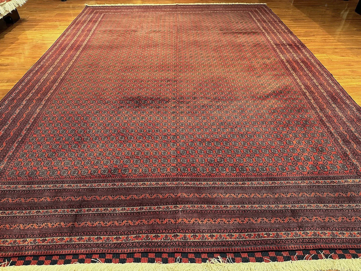 8'2"x11'4" Turkmen, Classic
