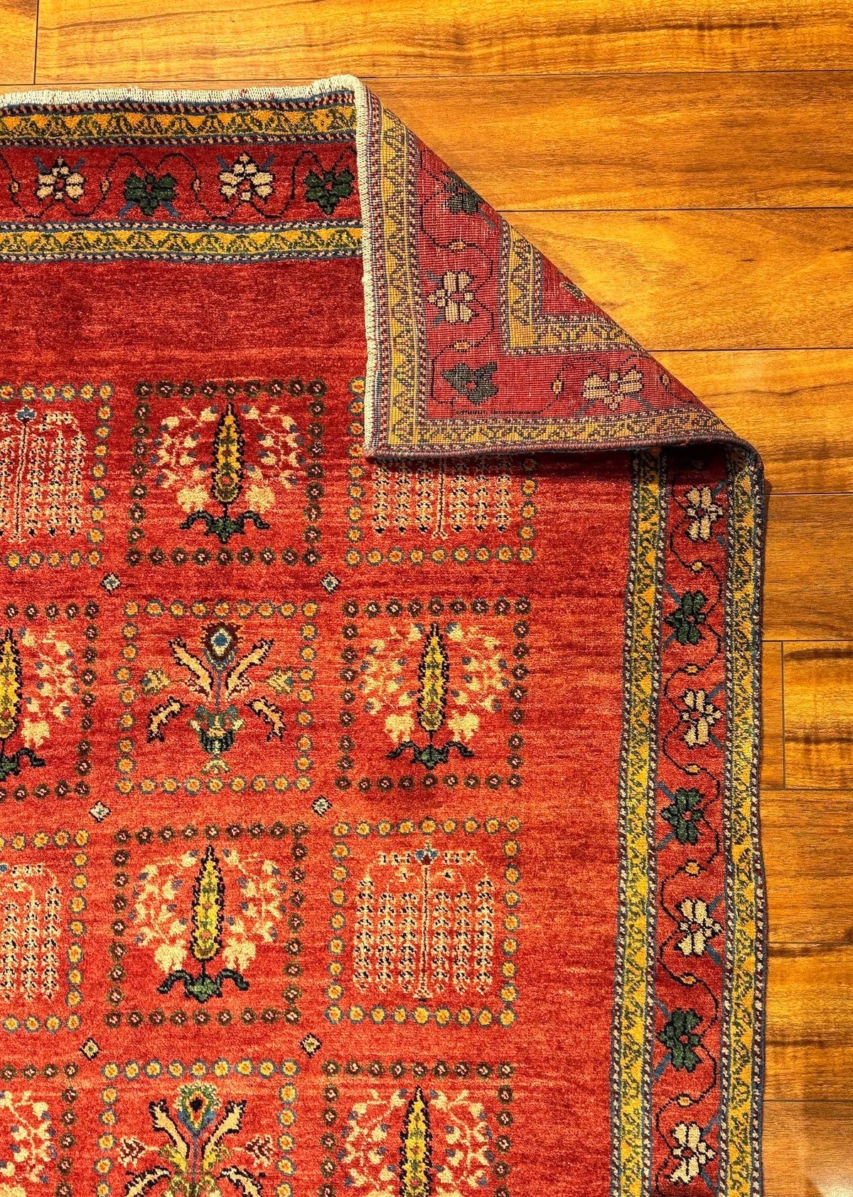 3'5"x4'7" Gabbeh, Tribal