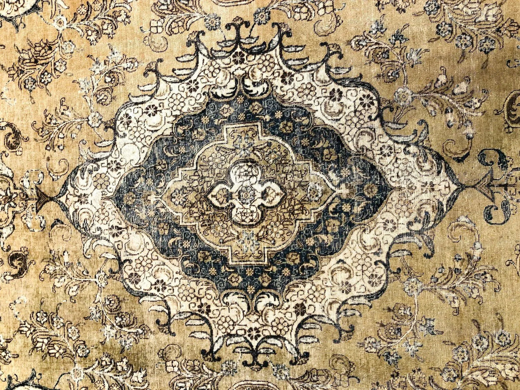 9'8"x15'8" Vintage Tabriz, Transitional