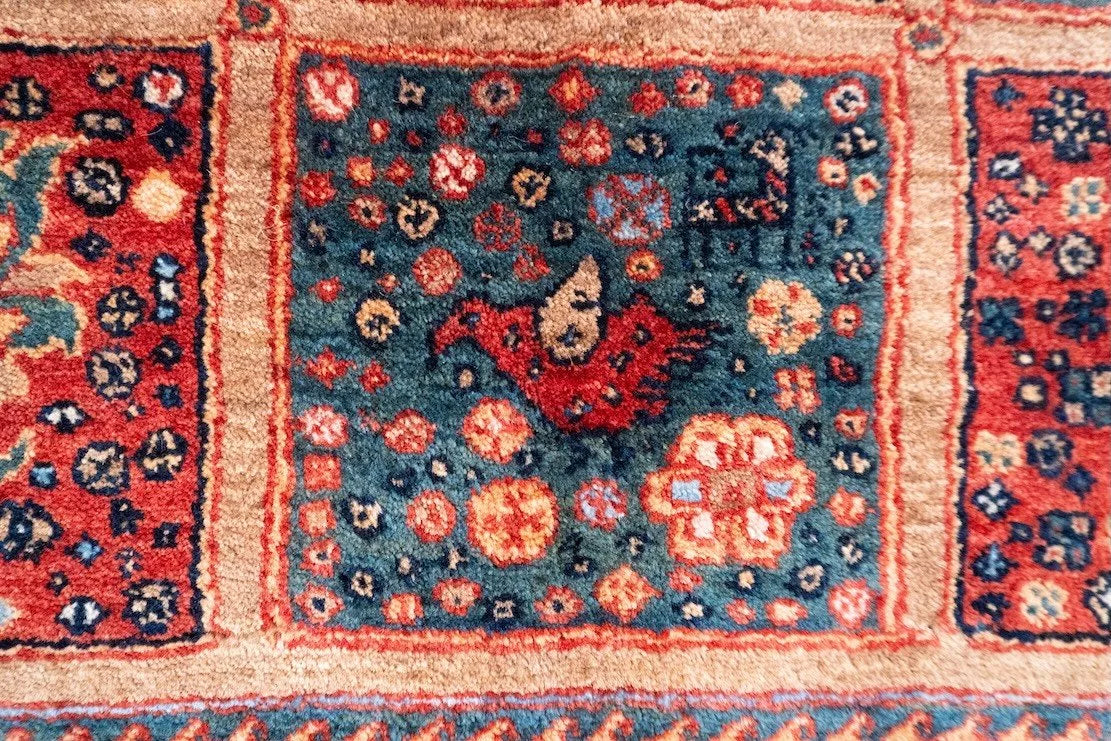 7'x9'7" Qashqaii, Tribal