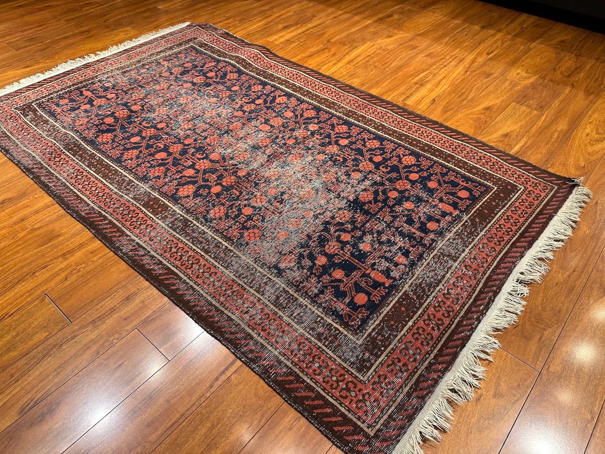4'4"x7'1" Kotan, Antique