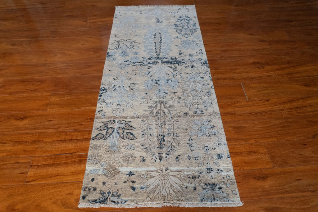 2'4"x5'7" Eram, Runner